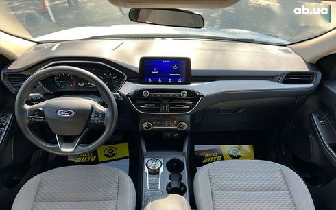 Ford Escape 2020 - фото 17