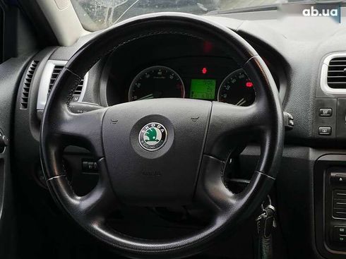 Skoda Fabia 2009 - фото 14