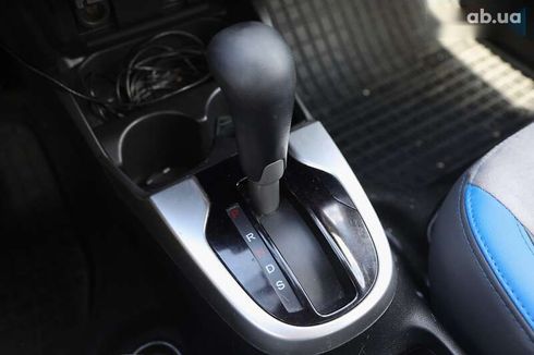 Honda Fit 2017 - фото 18