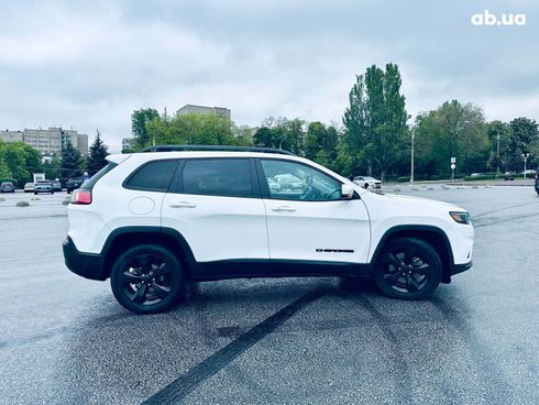 Jeep Cherokee 2019 белый - фото 9