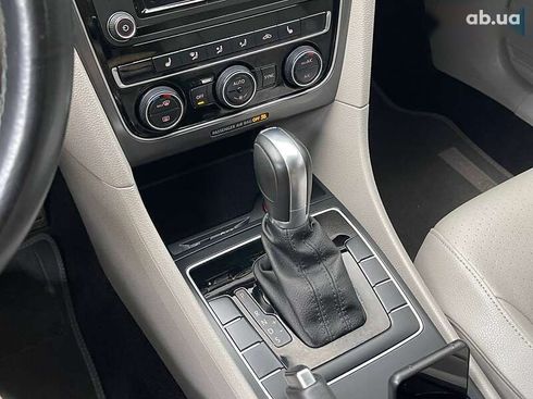 Volkswagen Passat 2018 - фото 10