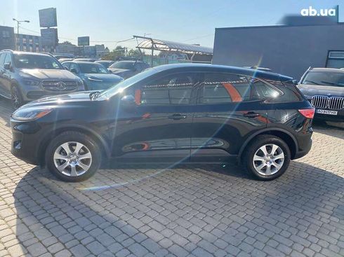 Ford Escape 2021 - фото 4
