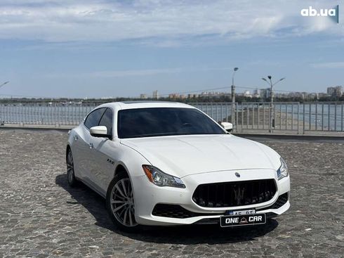 Maserati Quattroporte 2017 - фото 3