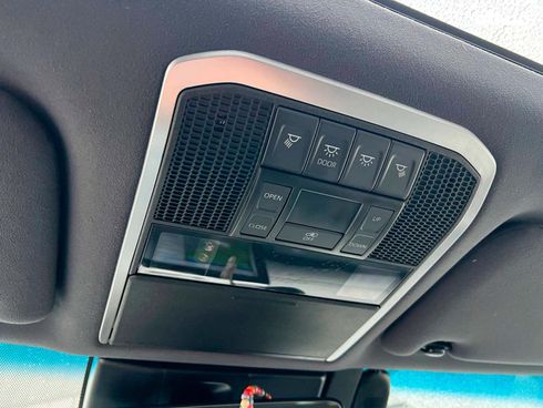 Toyota Land Cruiser 2022 серый - фото 40