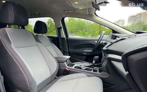 Ford Escape 2017 - фото 11