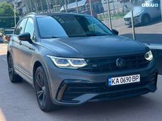Продаж вживаних Volkswagen Tiguan в Києві - купити на Автобазарі
