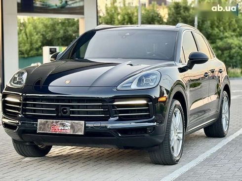 Porsche Cayenne 2018 - фото 29