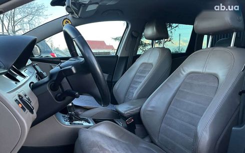 Volkswagen Passat 2010 - фото 9