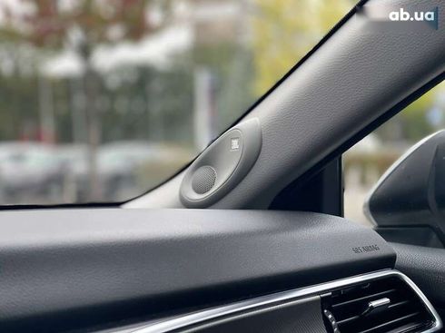 Toyota Camry 2018 - фото 21