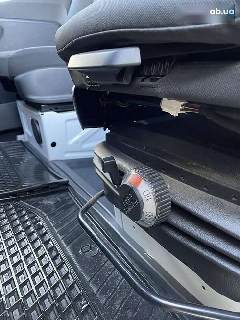 Mercedes-Benz Sprinter 2019 - фото 9