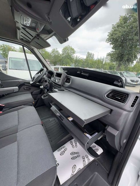 Renault Master 2021 - фото 27