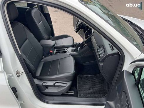 Volkswagen Tiguan 2018 - фото 27