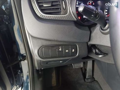 Kia Carens 2016 - фото 14