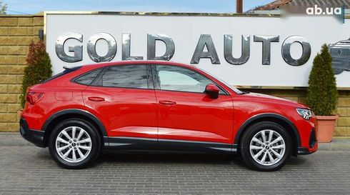 Audi Q3 2020 - фото 14