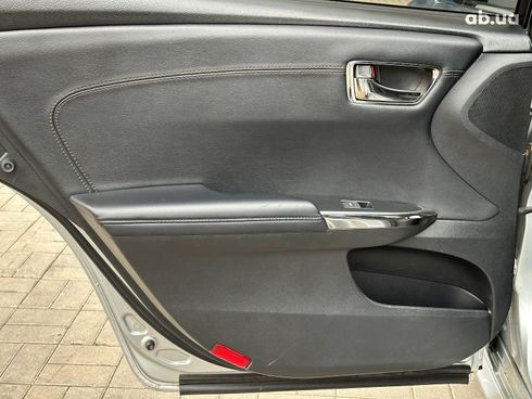 Toyota Avalon 2015 серый - фото 18