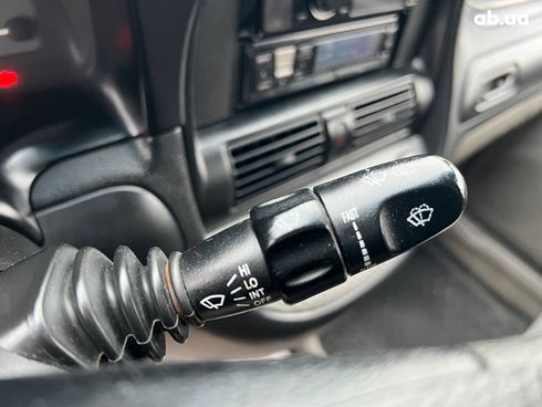 Chevrolet Tacuma 2004 синий - фото 22