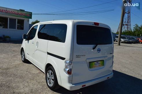 Nissan e-NV200 2016 - фото 2