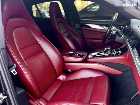 Porsche Panamera 2018 - фото 28