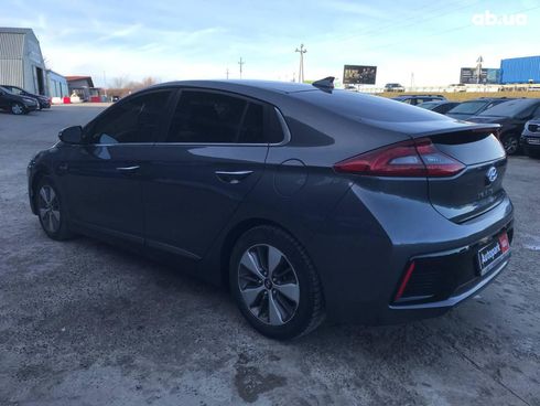 Hyundai Ioniq 2018 серый - фото 5