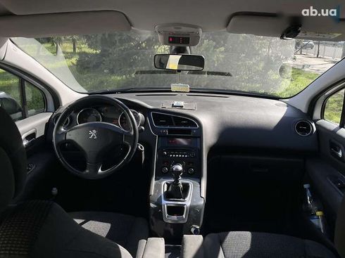 Peugeot 5008 2016 - фото 16