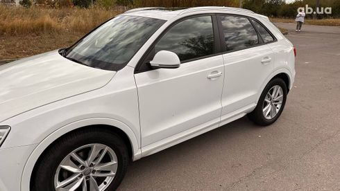 Audi Q3 2017 белый - фото 8