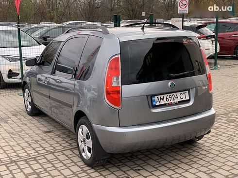 Skoda Roomster 2011 - фото 20