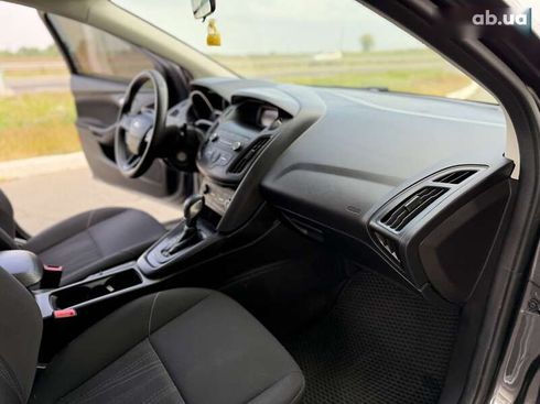 Ford Focus 2017 - фото 25