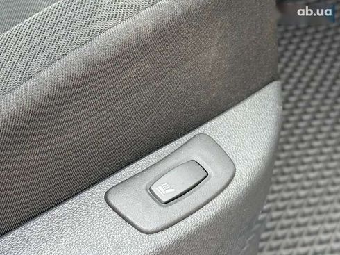 Renault Captur 2019 - фото 17