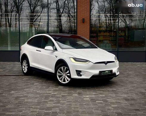 Tesla Model X 2017 - фото 7