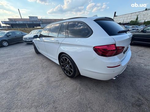 BMW 5 серия 2016 белый - фото 3