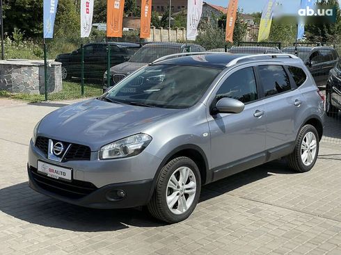 Nissan qashqai+2 2011 - фото 2