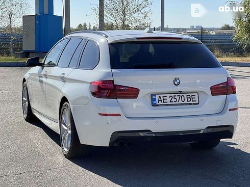 BMW 5 серия 2015 - фото 29