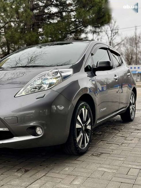 Nissan Leaf 2014 - фото 6