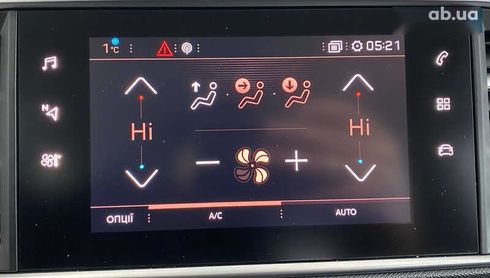 Peugeot 308 2018 - фото 23