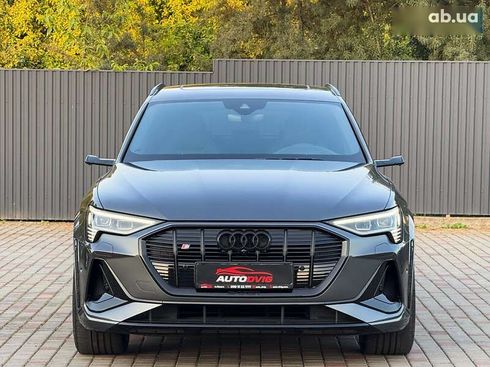 Audi Q4 Sportback e-tron 2021 - фото 9