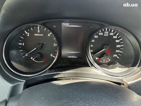 Nissan X-Trail 2019 зеленый - фото 14