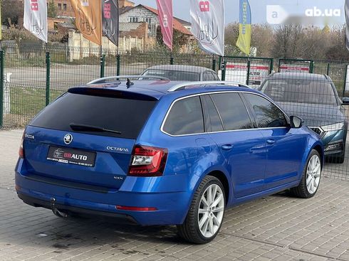 Skoda Octavia 2019 - фото 28