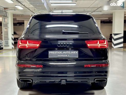 Audi Q7 2018 - фото 18