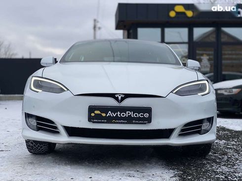Tesla Model S 2018 - фото 4