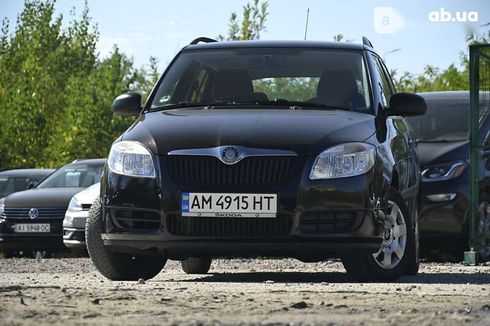 Skoda Fabia 2009 - фото 6