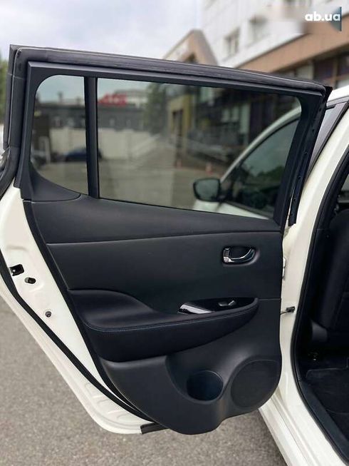Nissan Leaf 2018 - фото 27