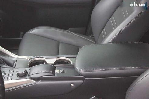 Lexus NX 2017 - фото 26