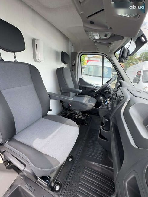 Renault Master 2018 - фото 23