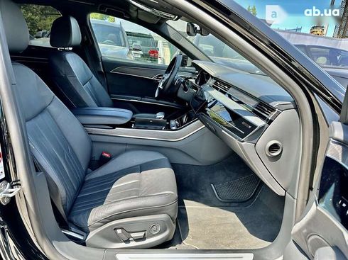 Audi A8 2020 - фото 13
