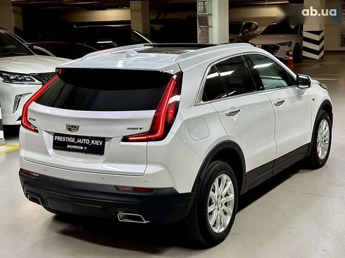 Cadillac XT4 2022 - фото 18