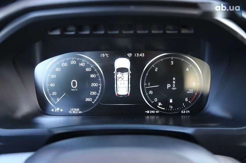Volvo XC90 2020 - фото 17