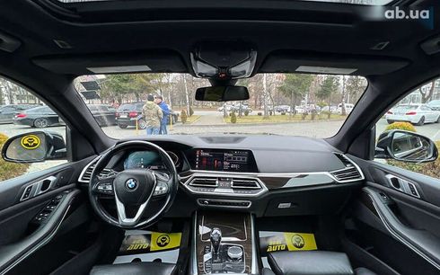 BMW X5 2018 - фото 15