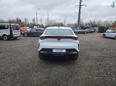 Volkswagen ID. Unyx 2025 - фото 17