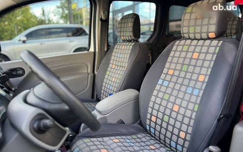 Renault Kangoo 2010 - фото 9