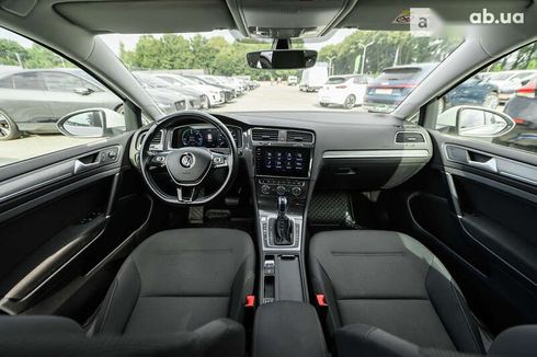 Volkswagen e-Golf 2019 - фото 26